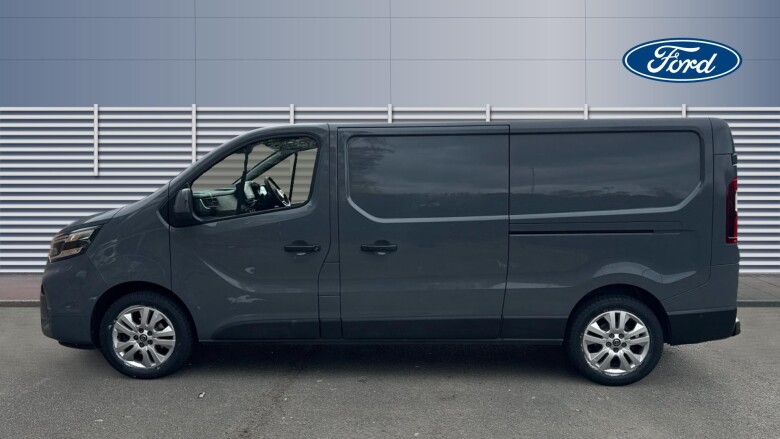 Nissan Primastar 30 L2 Diesel 2.0 dCi 110ps H1 Tekna Van